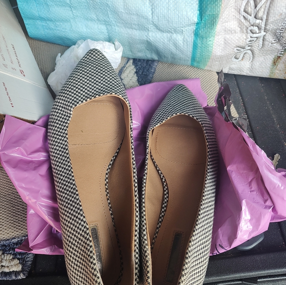 Woman's Shoes